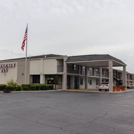 Regency Inn Monroeville Eksteriør billede