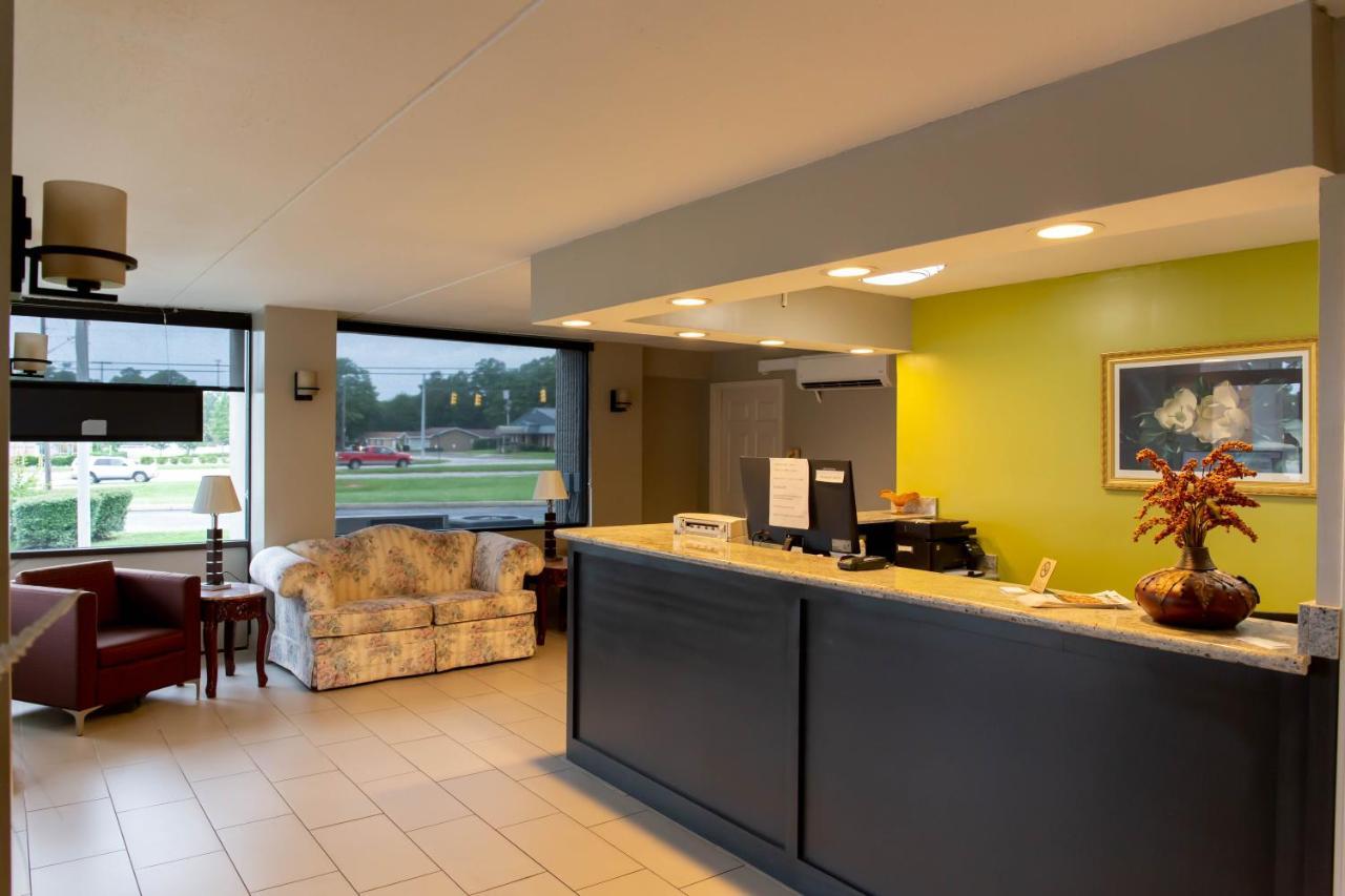 Regency Inn Monroeville Eksteriør billede
